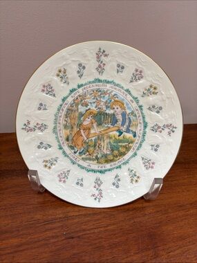 Royal Doulton “Libra” Plate